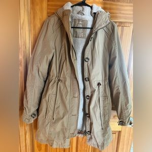 LL Bean Women’s Jacket XS (fits like small) (2 layer)